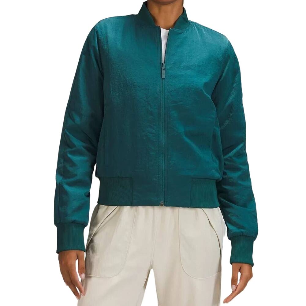 C2 NWT LULULEMON Primaloft Water-Repellent Base Warmth Bomber Jacket Sz 4 $148